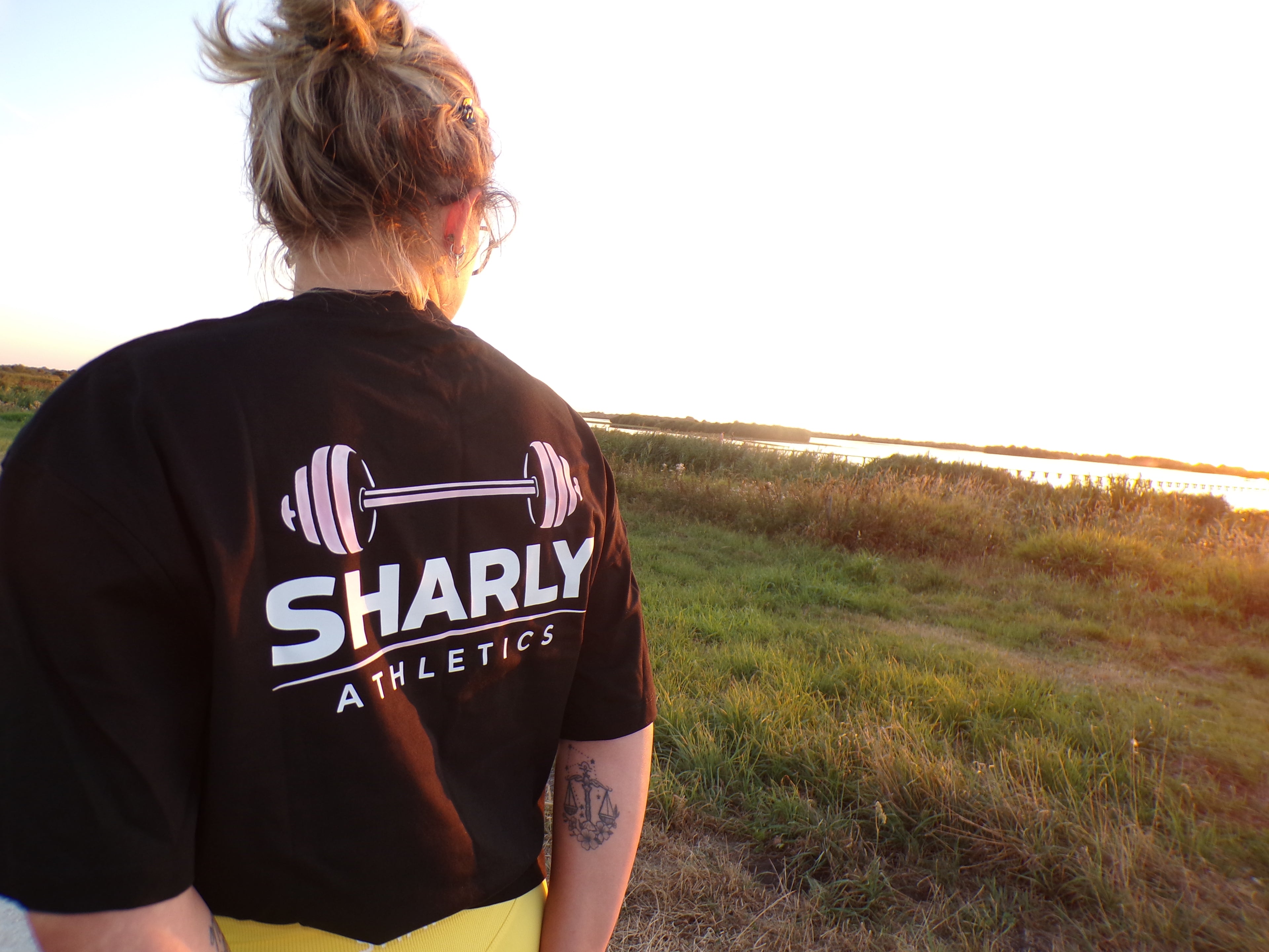 SHARLY Athletics Oversized Tee