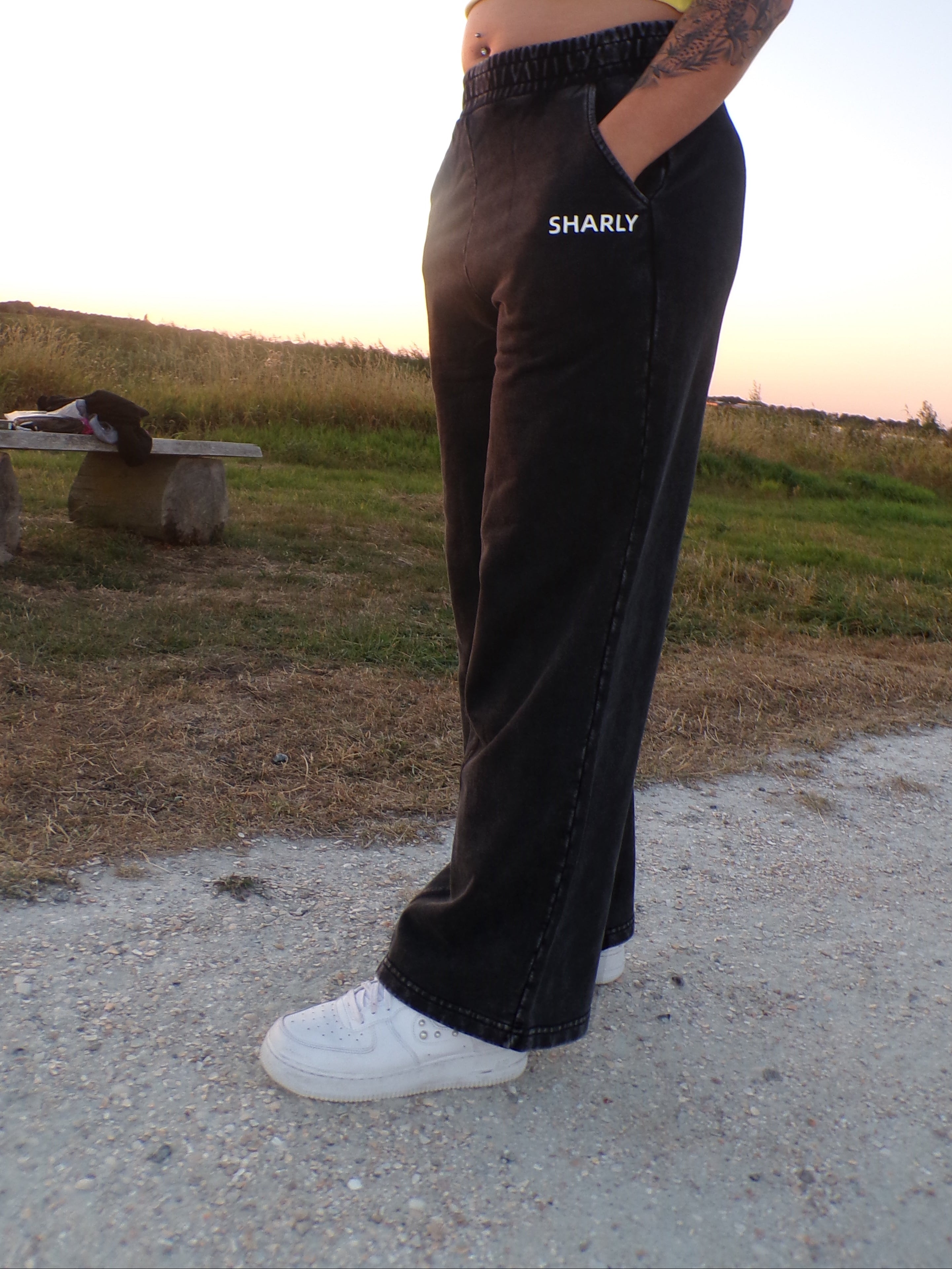 SHARLY Washed Wide Leg Joggers
